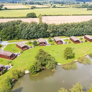 Paradise Lakeside Holiday park