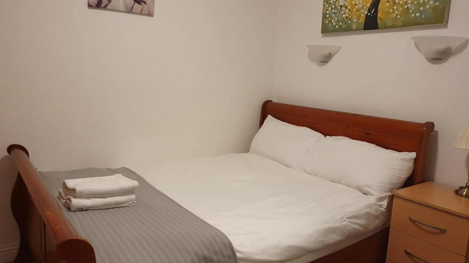 Ababeel Hotel Birmingham